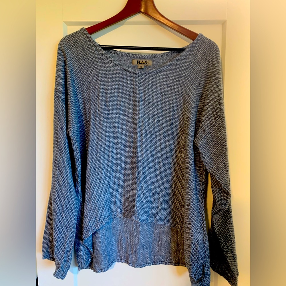 BRAND NEW, Flax, high/low navy and blue linen shirt